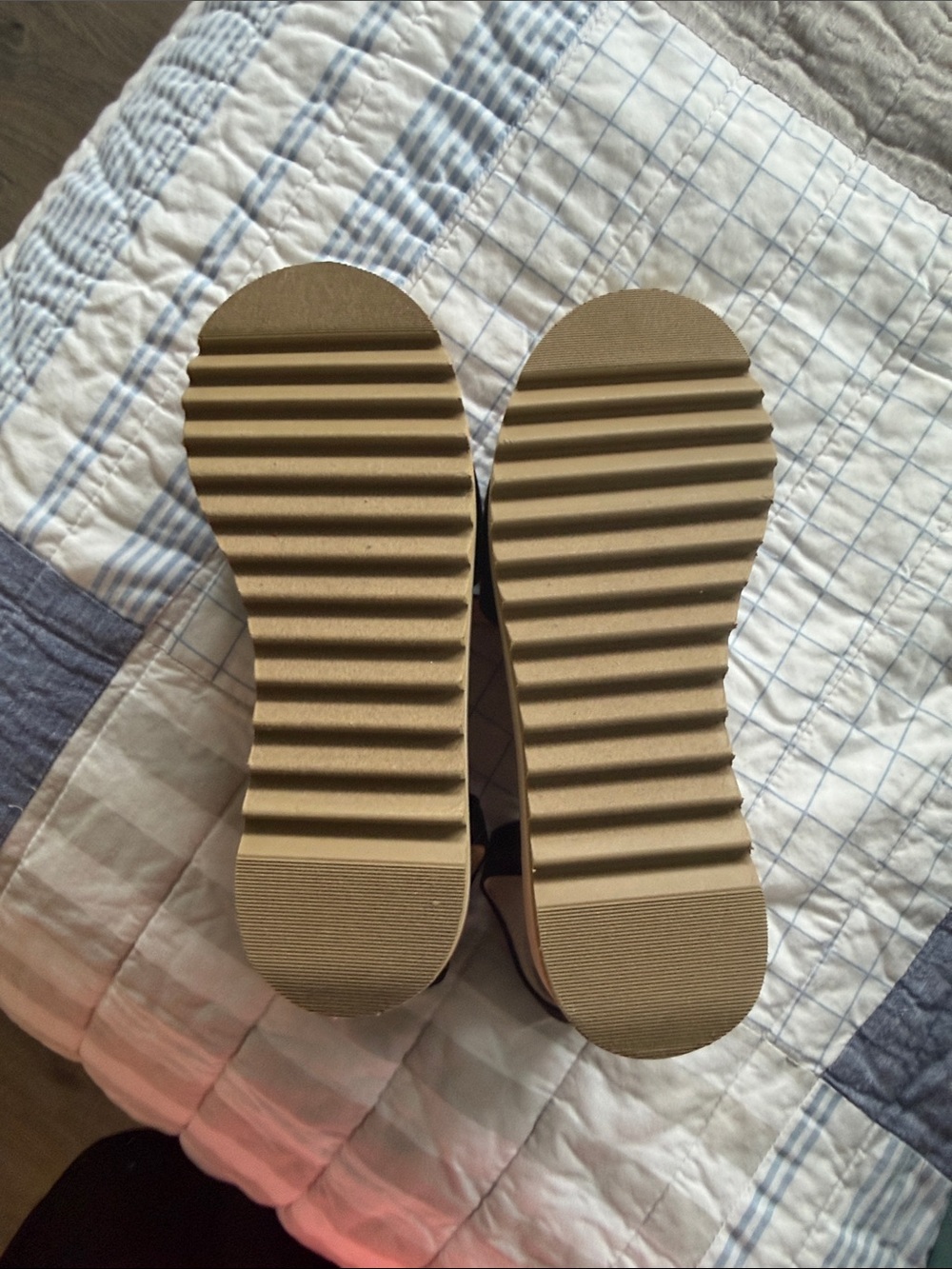 Toms Black Wedge Sandals with Ankle Strap - Picture 3 of 6